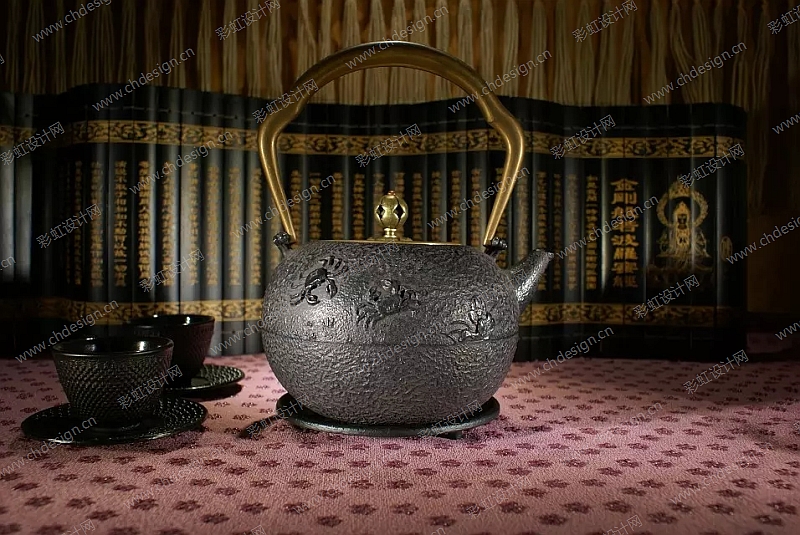螃蟹铁壶茶具