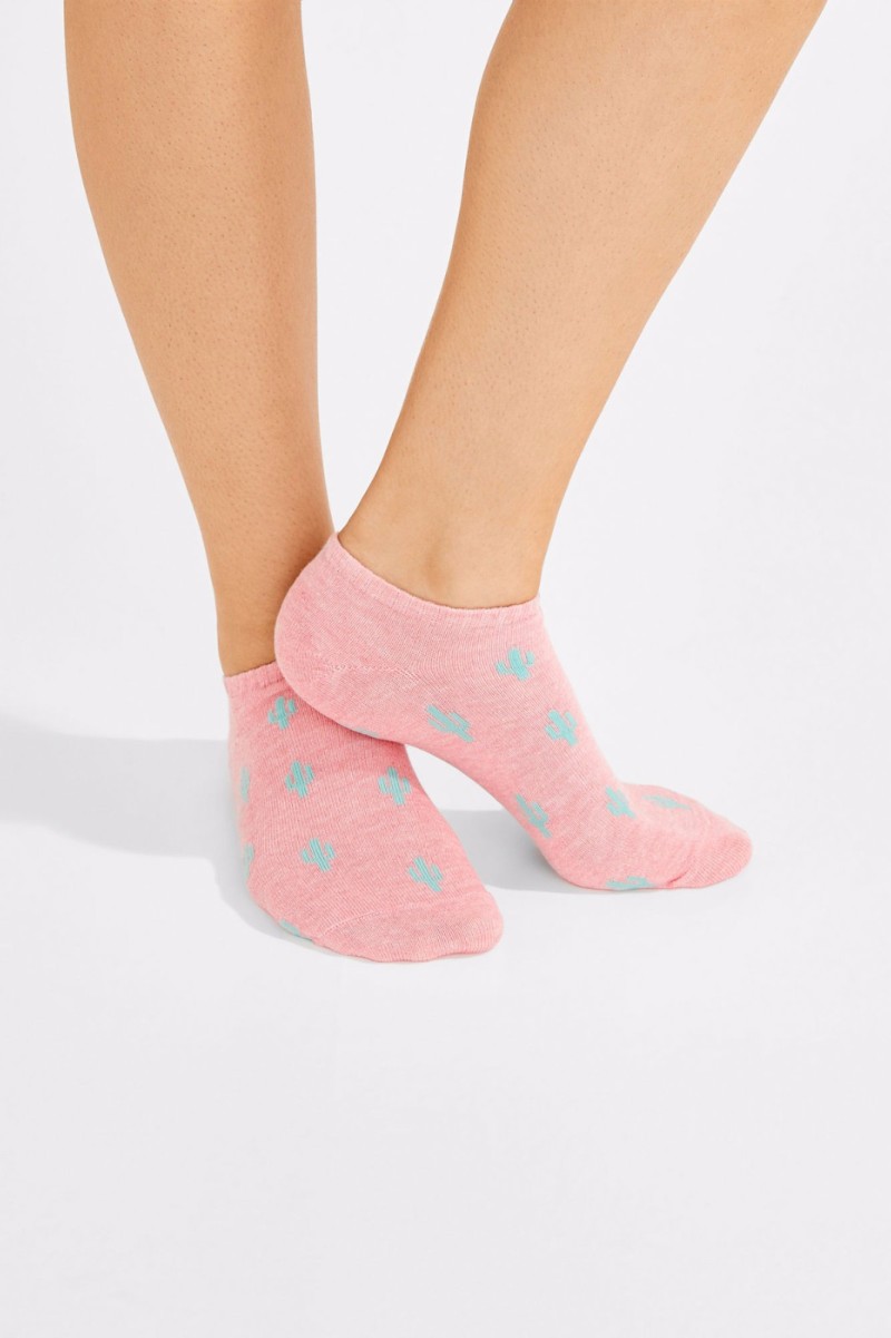 WOMEN′SECRET袜子图案设计