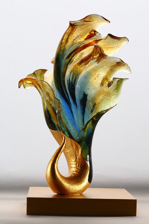琉璃工艺品摆件《翼之自由》-设计案例_彩虹设计网